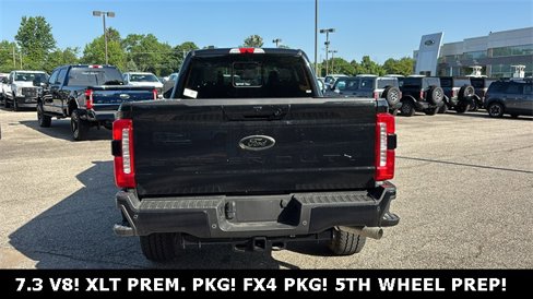 New 2025 Ford F350 XLT w/ Black Appearance Package image 32