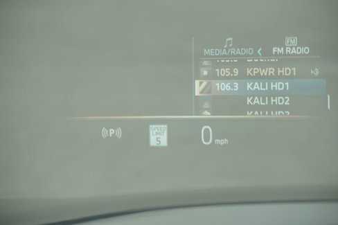 New 2026 BMW 740i w/ Premium Package image 8