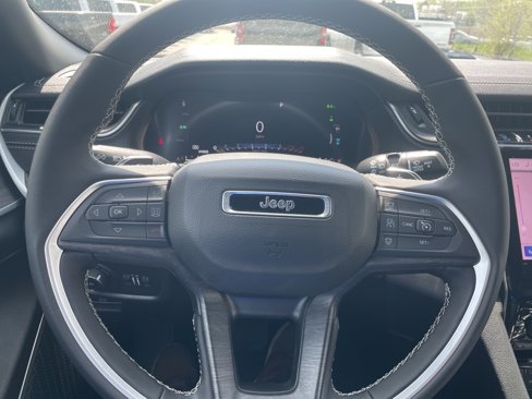 New 2025 Jeep Grand Cherokee Limited 4xe image 25