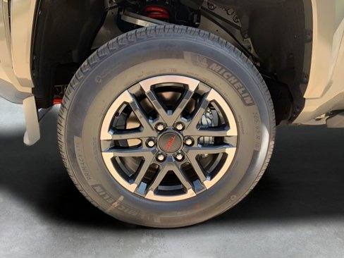 New 2025 Toyota Tacoma TRD Sport image 31