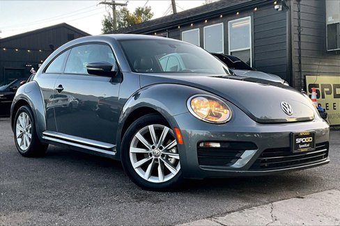 Used 2018 Volkswagen Beetle 2.0T Coast image 9