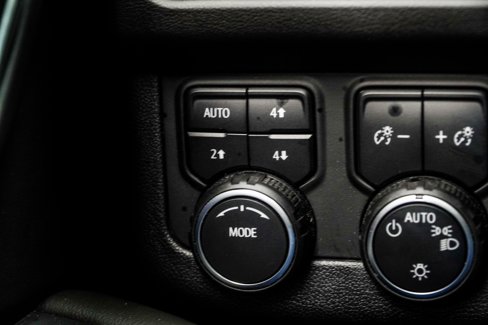 Used 2024 Chevrolet Tahoe Z71 w/ Luxury Package image 31