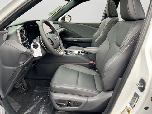 New 2026 Lexus TX 350 AWD image 18