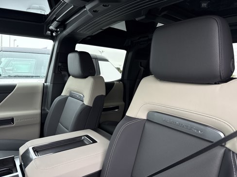 New 2026 GMC Hummer EV 4x4 Crew Cab image 9