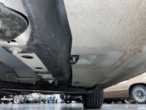 Used 2003 Ford Thunderbird image 24