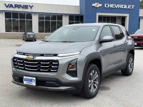 New 2026 Chevrolet Equinox LT w/ Convenience Package II image 1