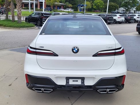 New 2025 BMW 760i xDrive image 3
