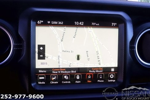 Used 2023 Jeep Wrangler Unlimited Sahara image 29