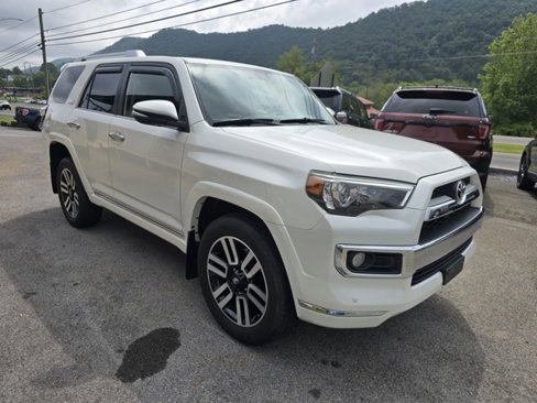 Used 2018 Toyota 4Runner Limited image 5