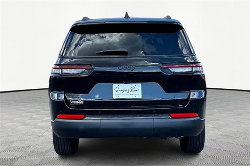 New 2025 Jeep Grand Cherokee L Altitude image 4