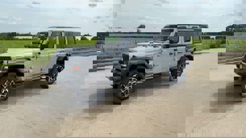 New 2024 Jeep Wrangler Sport S image 4
