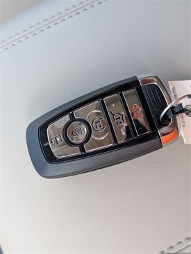 New 2025 Lincoln Corsair Reserve image 27