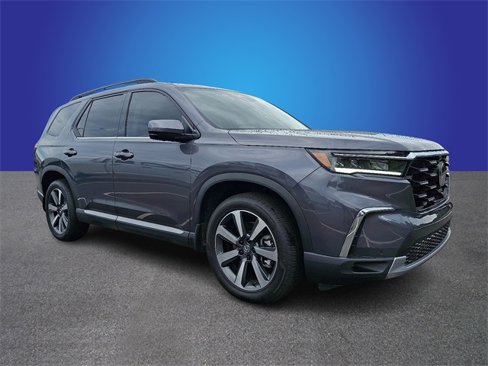 Used 2025 Honda Pilot Elite image 3