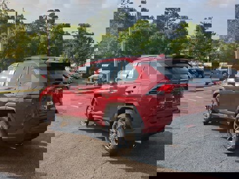 New 2025 Toyota RAV4 LE image 7