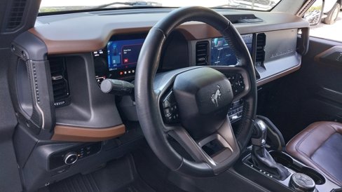 Used 2024 Ford Bronco Outer Banks image 16