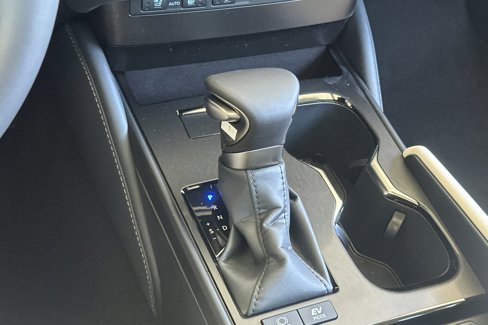 New 2025 Lexus ES 300h w/ Premium Package image 20