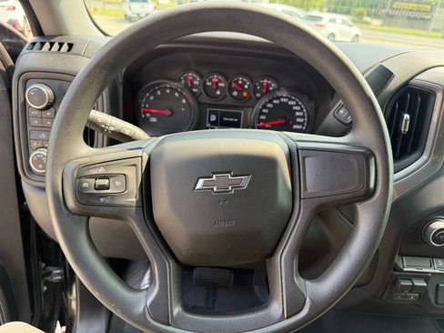 Used 2021 Chevrolet Silverado 1500 Custom Trail Boss w/ Midnight Edition image 16