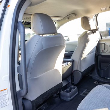 Used 2021 Toyota Sienna LE image 16