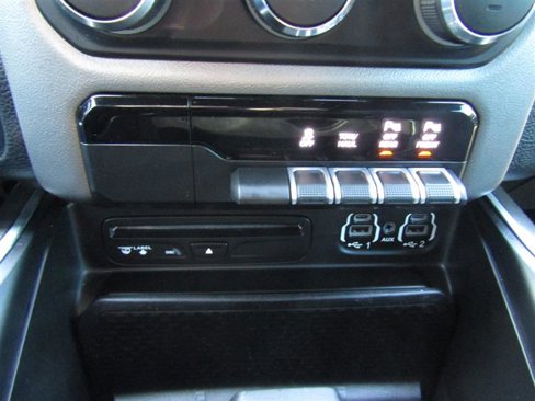 Used 2019 RAM 1500 Big Horn image 24