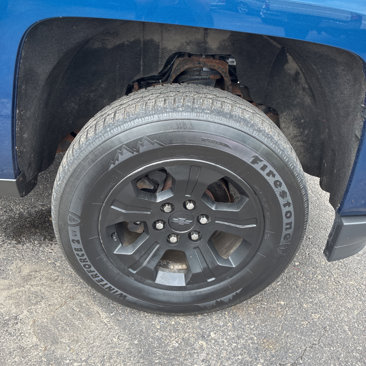 Used 2018 Chevrolet Silverado 1500 LT w/ All Star Edition image 29