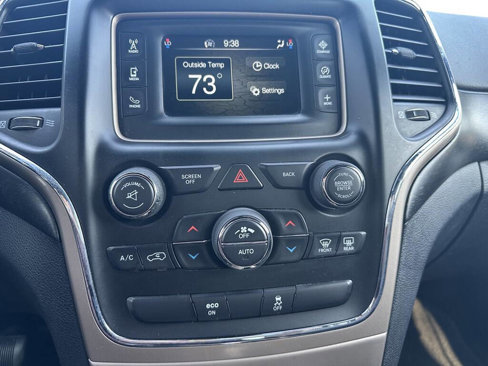 Used 2015 Jeep Grand Cherokee Laredo w/ Quick Order Package 23E image 21