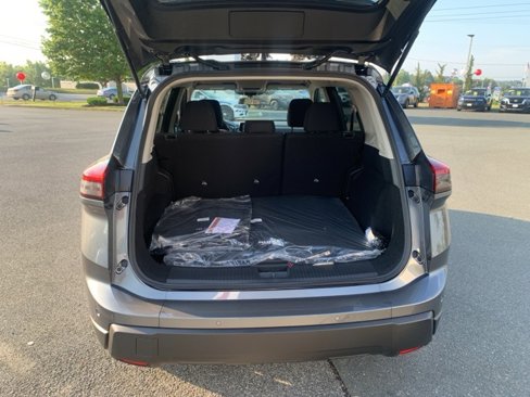 New 2026 Nissan Rogue S image 26