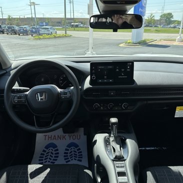 New 2026 Honda HR-V LX image 14