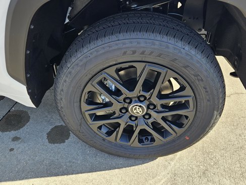 New 2026 Toyota Tundra Limited image 12
