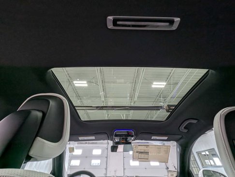 New 2025 Mercedes-Benz GLC 300 4MATIC image 15