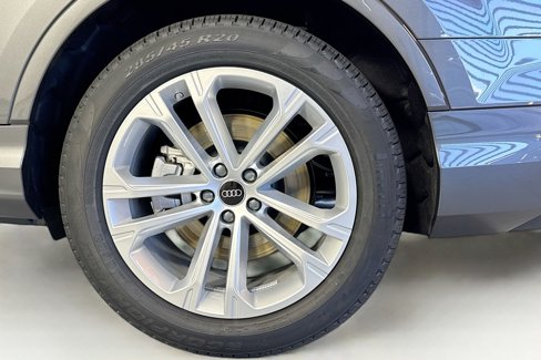 New 2025 Audi Q7 3.0T Prestige image 29