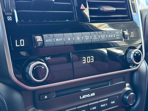 Used 2023 Lexus GX 460 Premium image 21