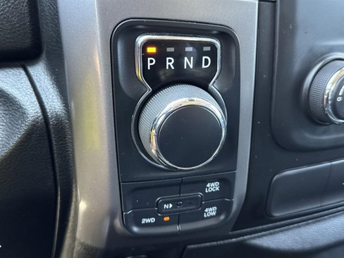 Used 2022 RAM 1500 Classic SLT image 13