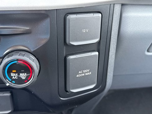 New 2025 Ford F350 4x4 Regular Cab Super Duty image 30