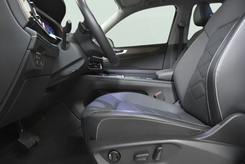 Used 2024 Volkswagen Atlas SE image 16