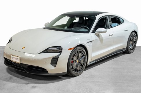 Used 2023 Porsche Taycan GTS image 30
