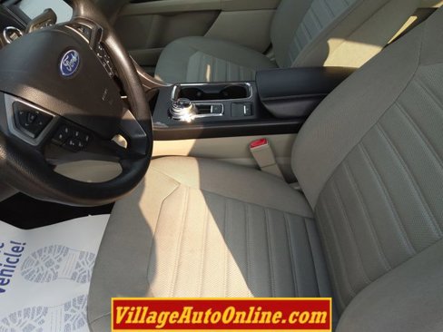 Used 2019 Ford Fusion SE image 18