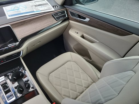 New 2026 Volkswagen Atlas SEL Premium R-Line image 4