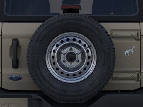 New 2025 Ford Bronco 4-Door image 24