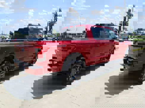New 2025 Ford F150 Lightning XLT image 8