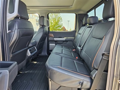 New 2025 Ford F250 Lariat w/ Lariat Ultimate Package image 13