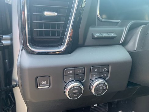 New 2026 GMC Sierra 1500 Denali image 6