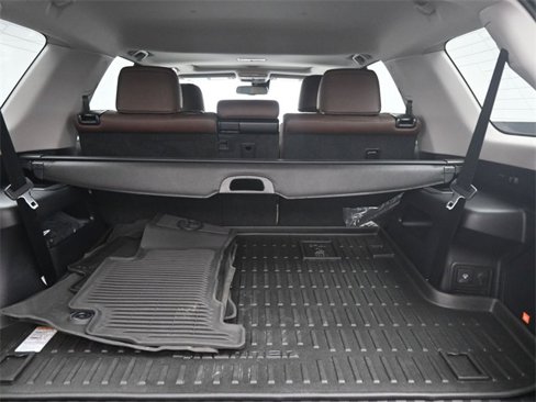 Used 2024 Toyota 4Runner Limited image 21