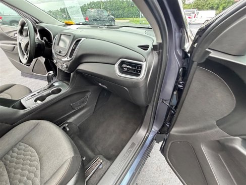 Used 2018 Chevrolet Equinox LT image 30