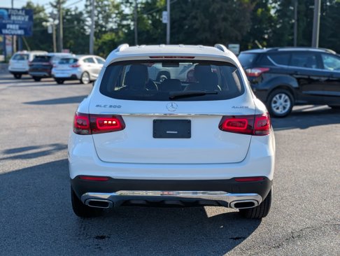 Used 2022 Mercedes-Benz GLC 300 4MATIC image 9