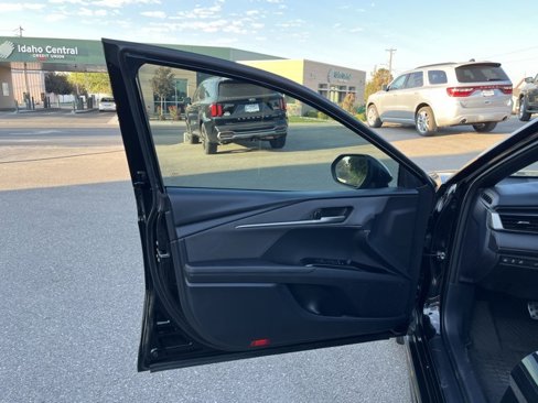 Used 2025 Toyota Camry LE image 24