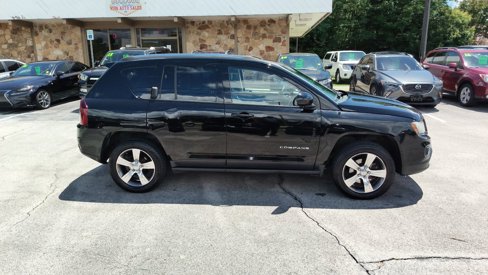 Used 2016 Jeep Compass High Altitude image 6