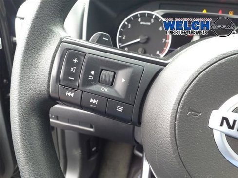 Used 2021 Nissan Rogue S image 18