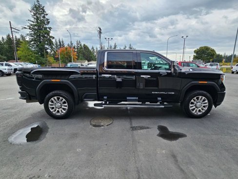 Used 2023 GMC Sierra 2500 Denali w/ Denali Ultimate Package image 4