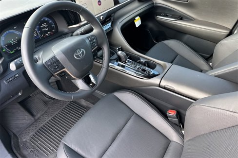 New 2026 Toyota Crown Nightshade image 10