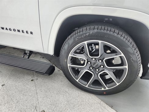 New 2025 Jeep Wagoneer Series III image 36